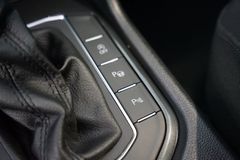 VW Tiguan 2.0 TDI Highline R-Line 4Motion | Pano VW Tiguan 2.0 TDI Highline R-Line 4Motion | Pano