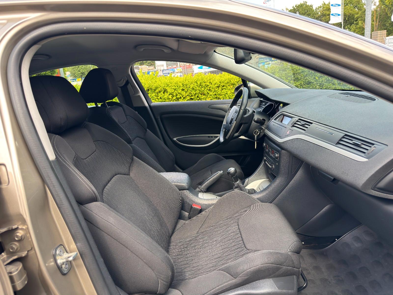 Citroën C5 Lim. Tendance *AHK. *Tempomat *Klima *PDC.