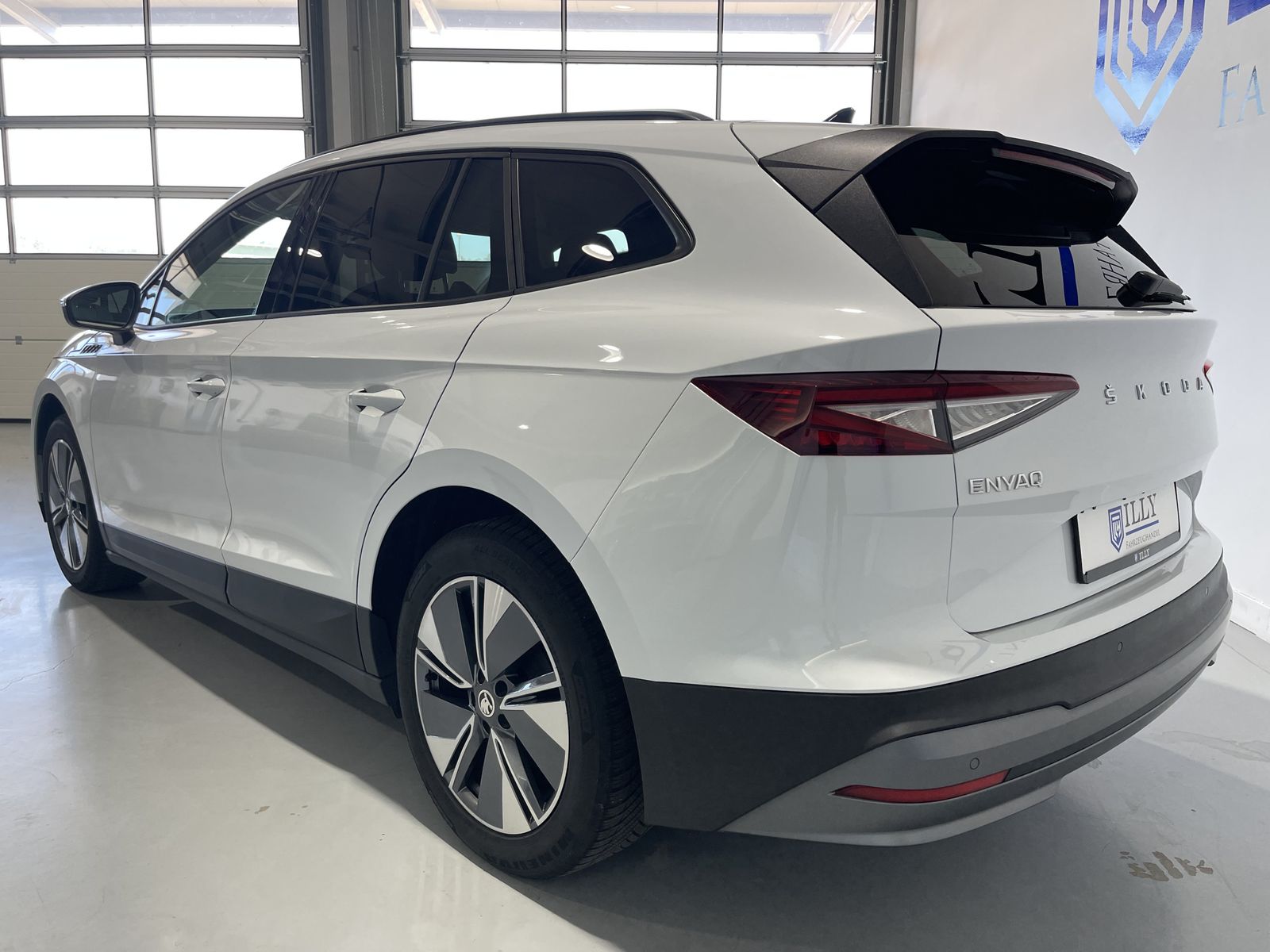 Fahrzeugabbildung SKODA Enyaq 60 Loft*Matrix-Beam*HeadUp*Leder*Cam*