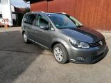 Volkswagen Touran 2.0 TDI DSG LIFE, Zahnriemen neu - Volkswagen Touran: Zahnriemen