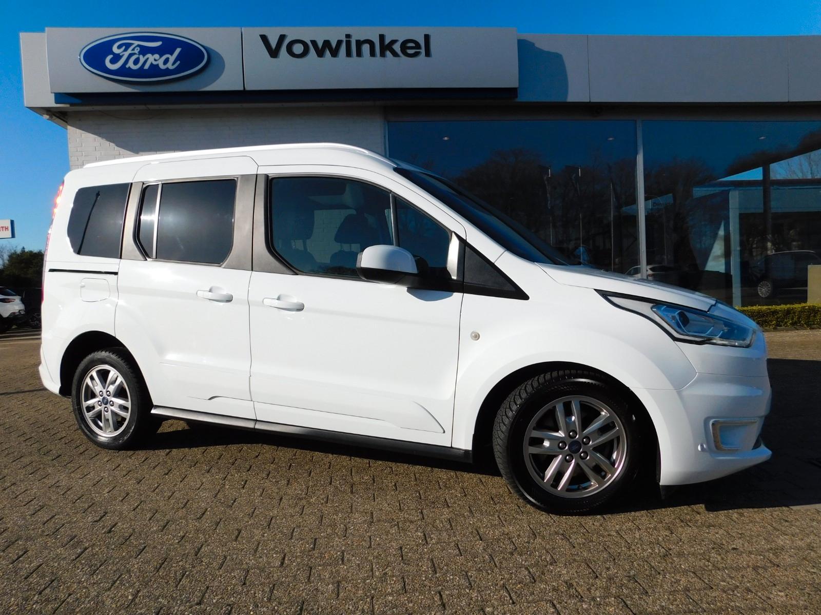 Ford TOURNEO Connect TITANIUM Aut.+StHeiz+NAV+BLIS+Xe
