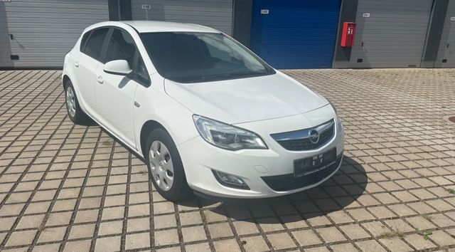 Opel Astra 1.4 Selection - Klimaautomatik - Tüv Neu