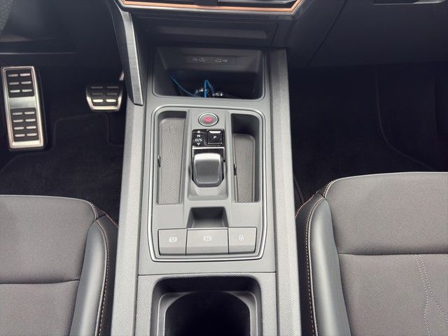 Fahrzeugabbildung CUPRA Leon Sportstourer 1.4 e-Hybrid 180 kW *Navi*