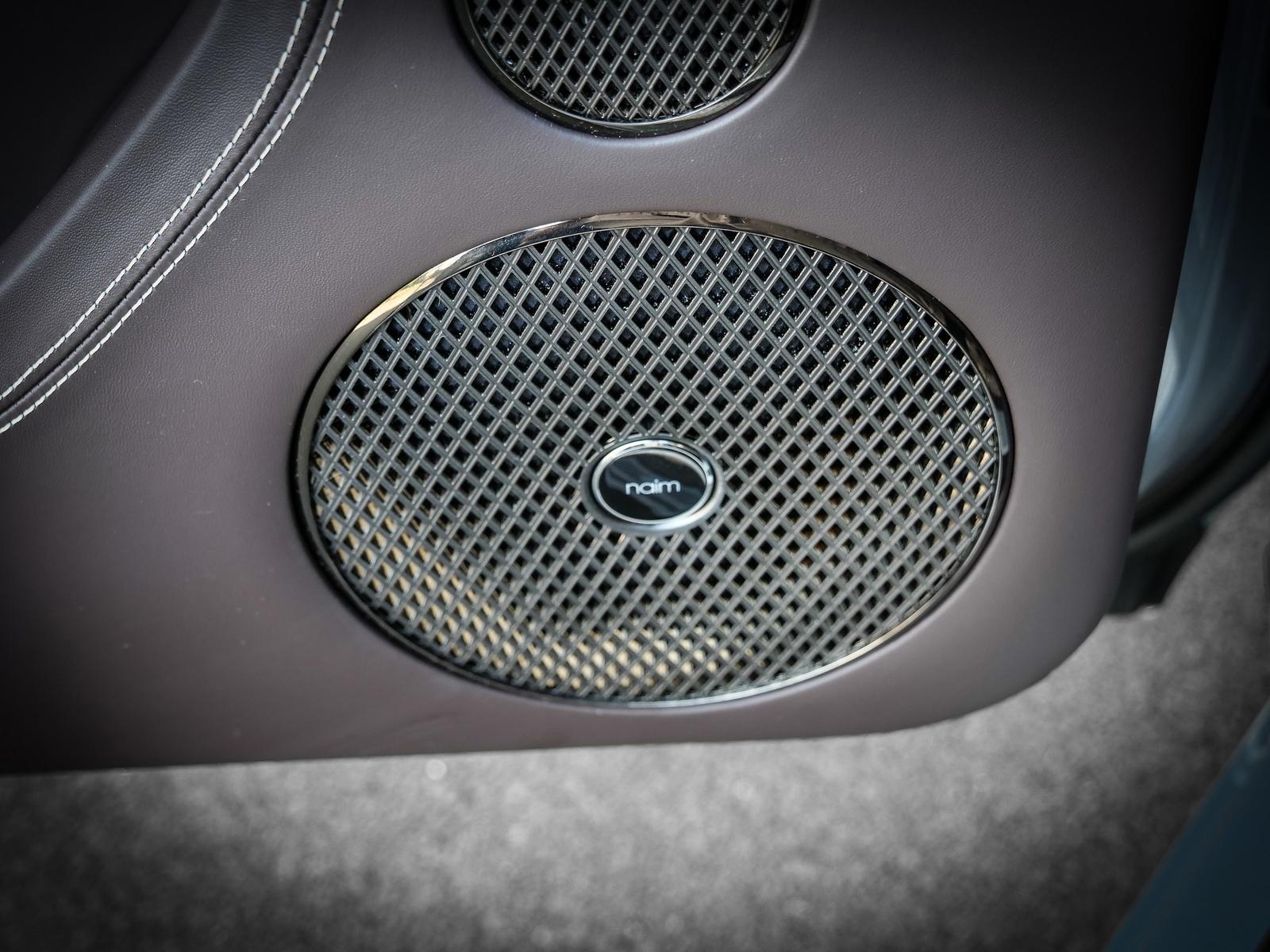 Bentley Continental GTC S Touring Spec, Rotating Display