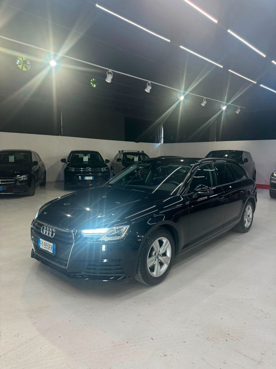 AUDI Audi A4 2.0 TDI 150 CV ultra S tronic Business S