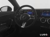Mercedes-Benz CLA 180 Progressive+NavPrem+LED-HP+KeylG+18''+RF - Mercedes-Benz CLA 180 in Berlin