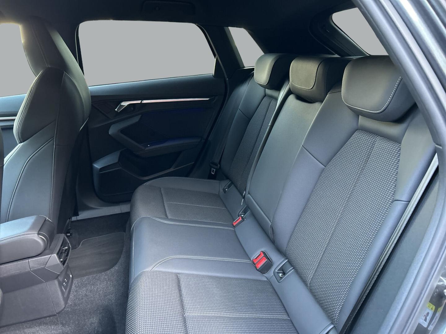 Audi A3 Sportback 40 TDI S LINE MATRIX KAMERA AHK SPO, миниатюра 8