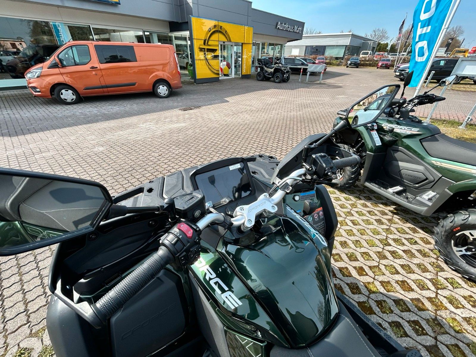 Fahrzeugabbildung CFMOTO CFORCE 1000 touring pro
