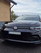 Volkswagen Golf VIII Variant RLine TSI 140kW mit Garantie