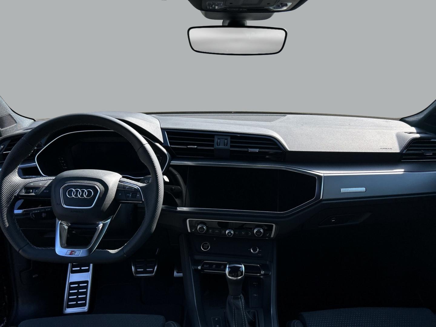 Audi Q3 ADVANCED 35 TFSI LED+AHK+VIRTUAL+NAVI+CARPLAY