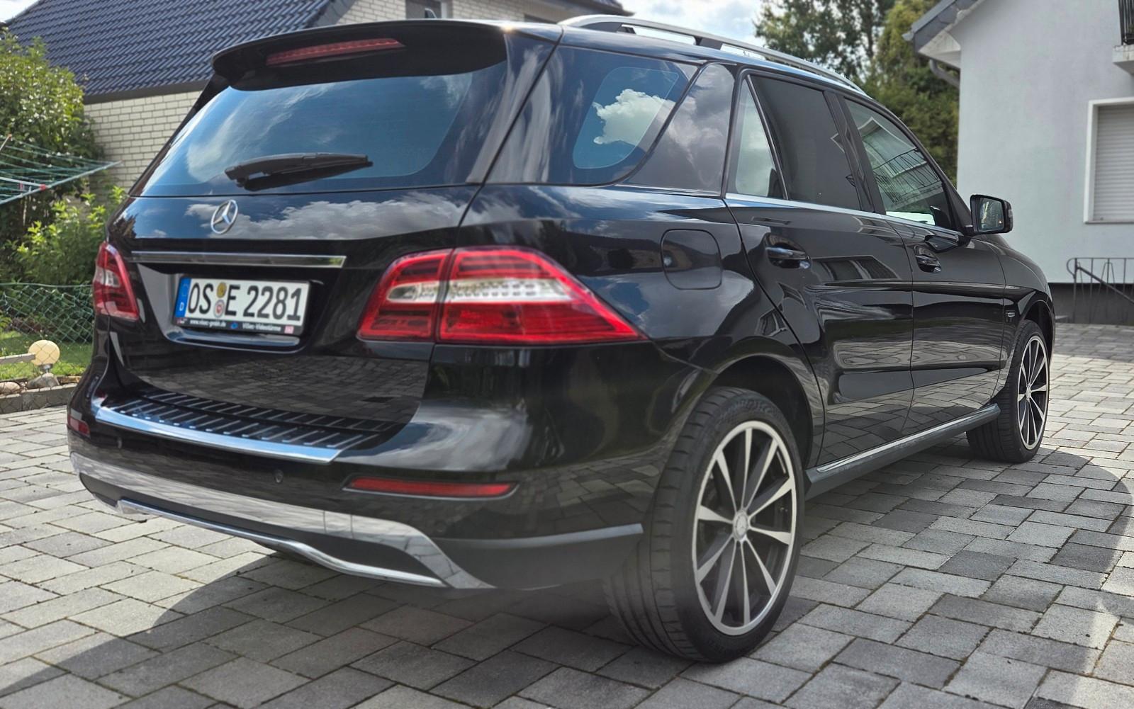 Mercedes-Benz ML 250 BlueTEC 4MATIC AMG Line