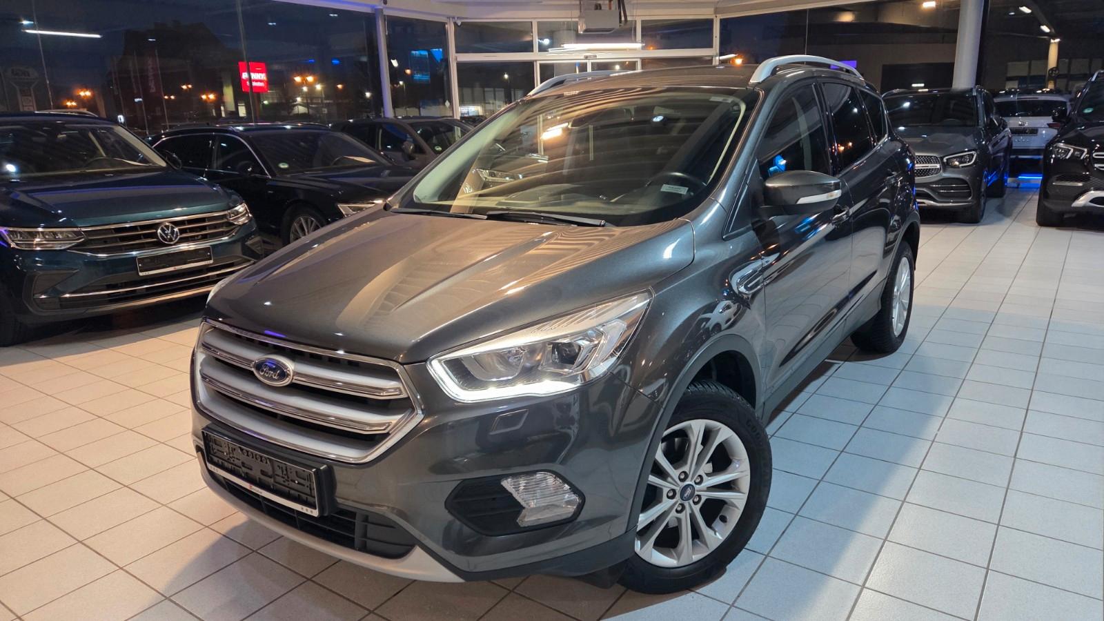 Ford Kuga Titanium1.5-6G-LED+LEDER+KAM+NAV+AHK+KLIMAU