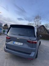 Volkswagen T7 Multivan 2.0 TDI SCR DSG Edition - VW T7 Multivan von privat