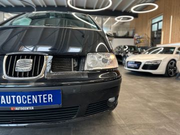 MYAUTOCENTER – Gebraucht- und Jahreswagen mit Werkstattservice in Pfaffenhofen Seat Alhambra Sport *Klima*SHZ*Xenon*AHK*Freisprech*