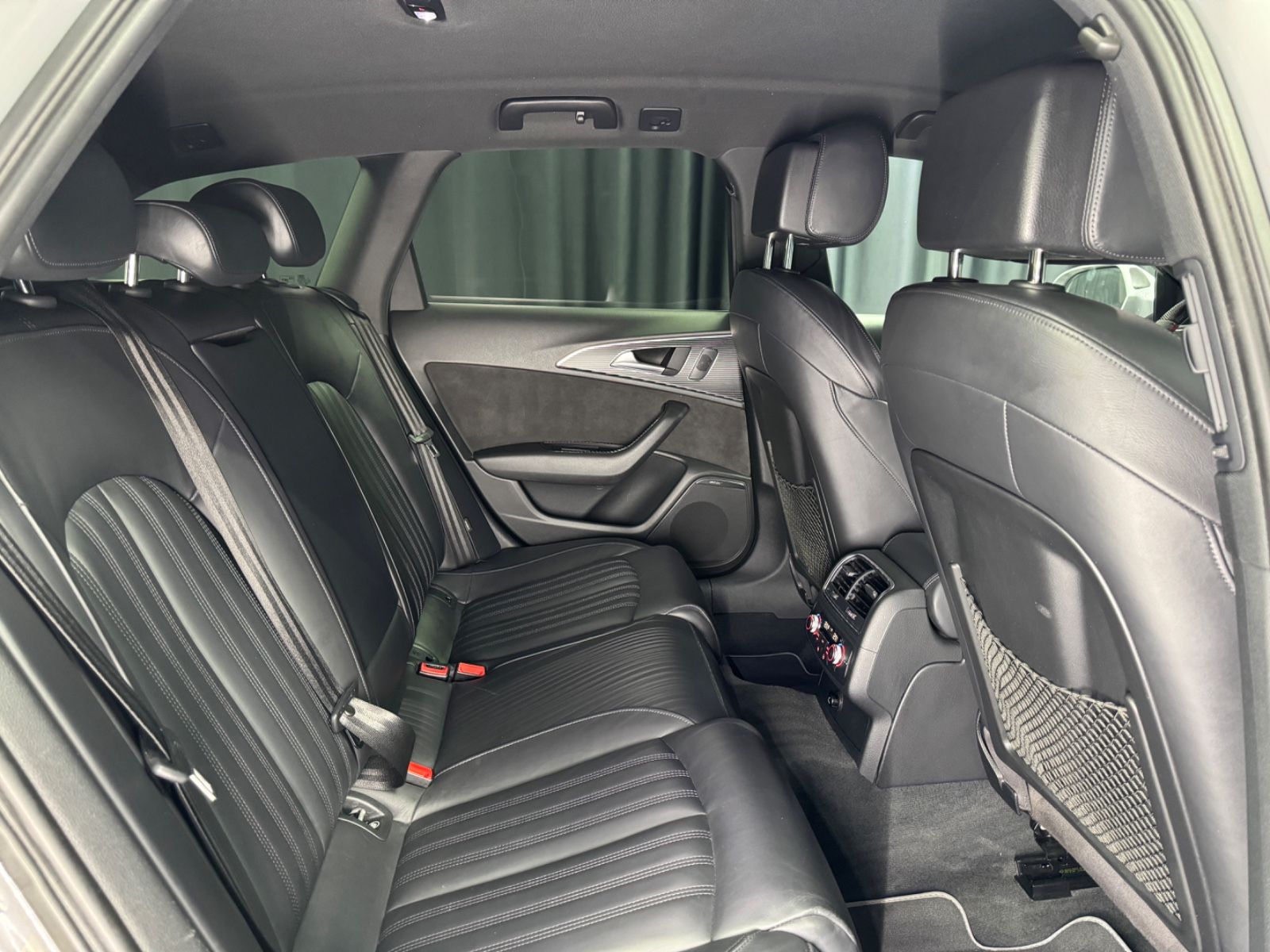Fahrzeugabbildung Audi A6 Avant 3.0 TDI competition |BOSE|HuD|MATRIX