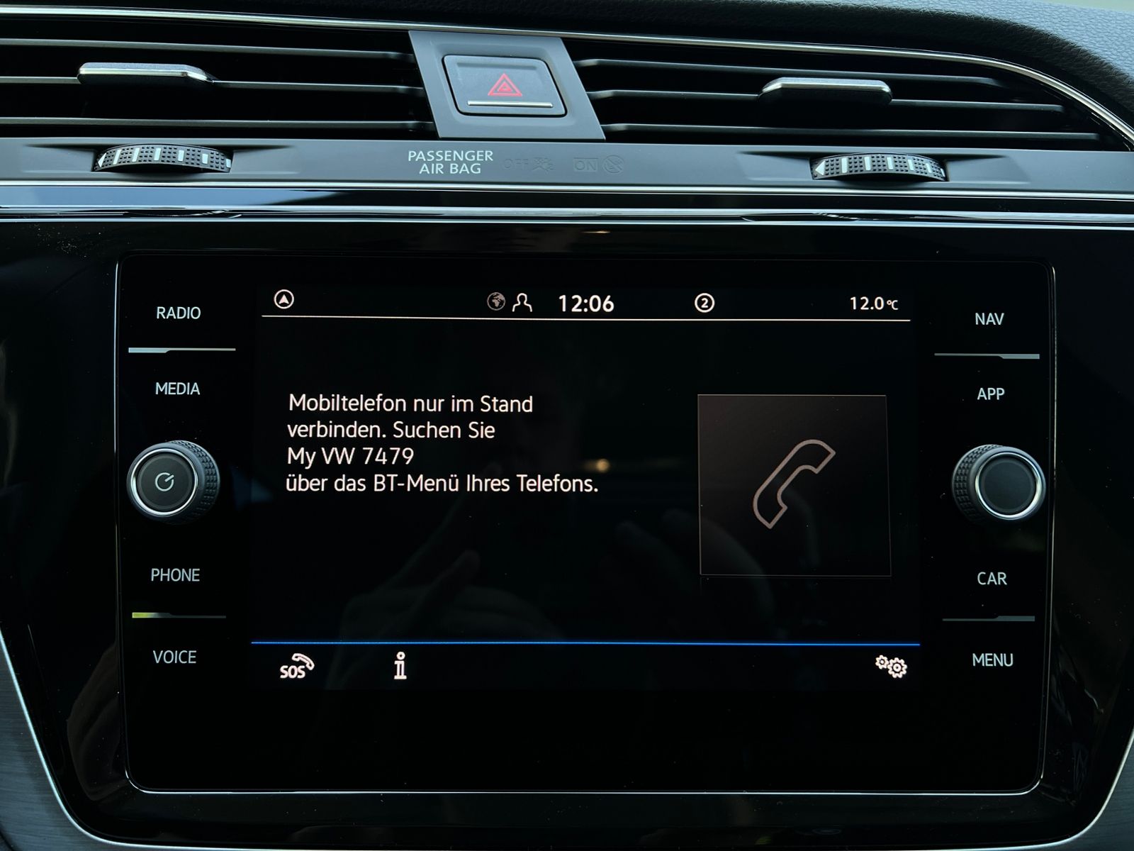 Fahrzeugabbildung Volkswagen Touran Comfortline 1.5 TSI DSG *LED, AHK, 7-Sitz