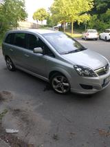 Opel Zafira B 1.9cdti Automatik Opc-Line F... - Opel Zafira: B Opc Line