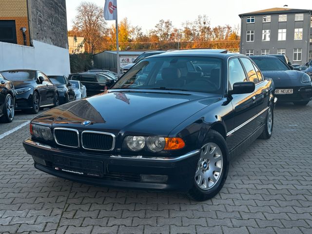 BMW 728i Automatik*Leder*Xenon*Navi Prof*Schiebedach