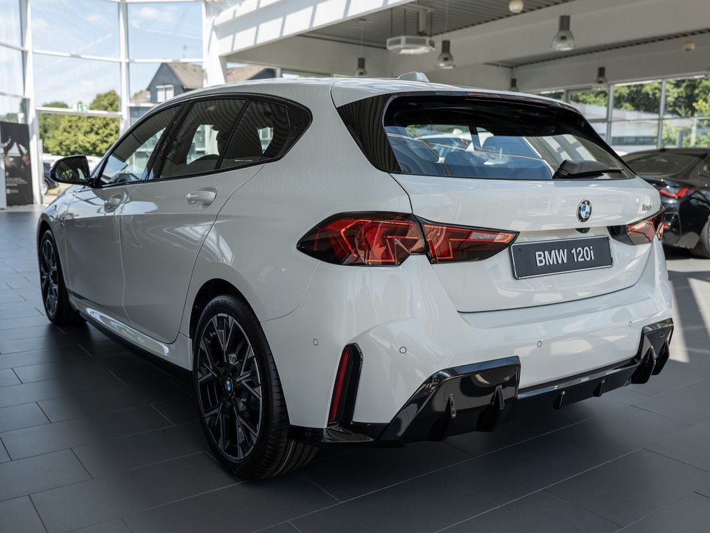 BMW 120 - Bild 5