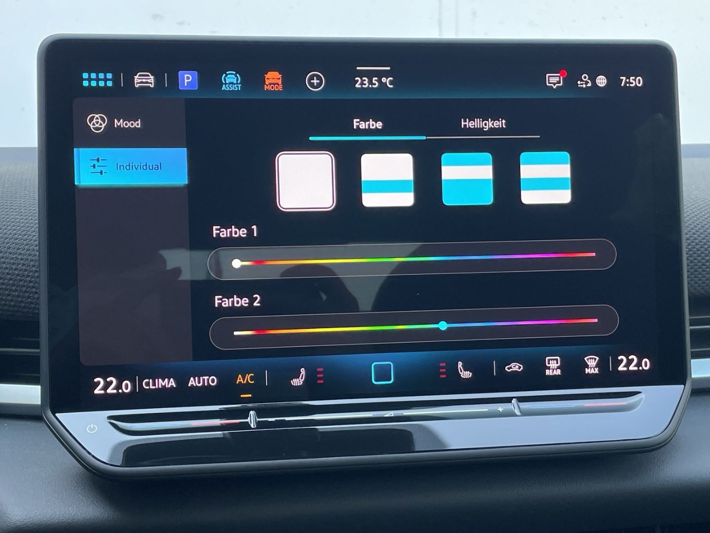 T-Roc R-Line 1.5 eTSI DSG AHK/Kamera/Keyless/ACC