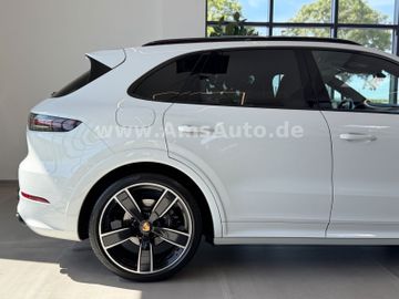 Porsche Cayenne - 9