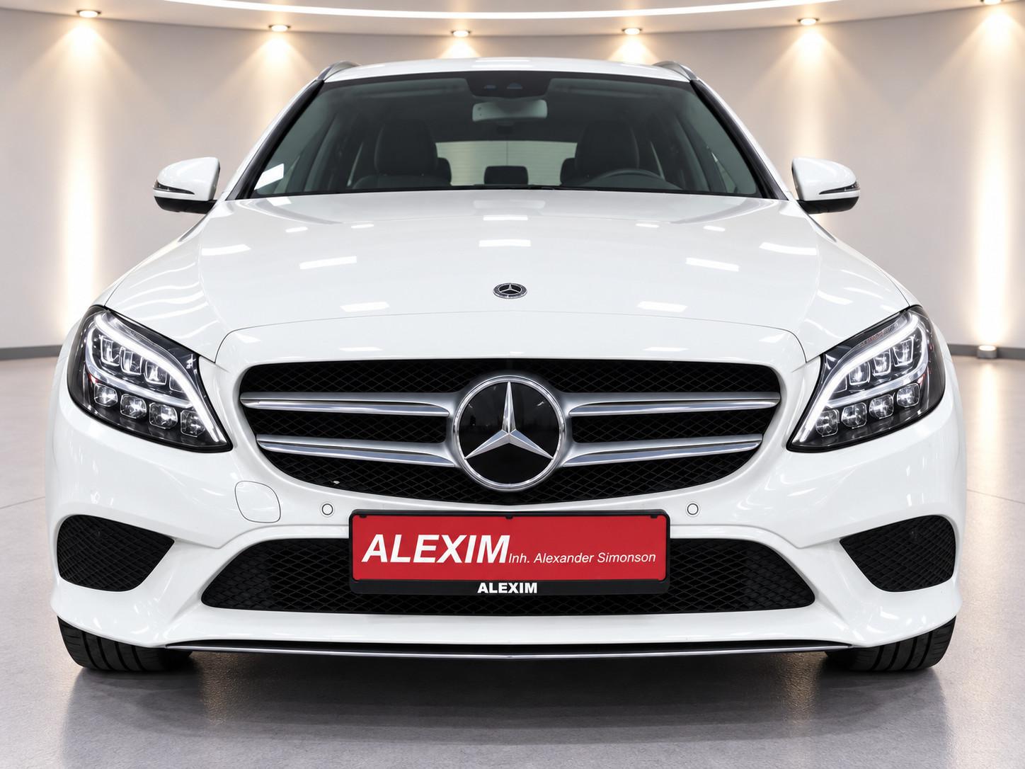 Mercedes-Benz C 180 T Avantgarde/Carplay/LED/Kamera/Teilleder