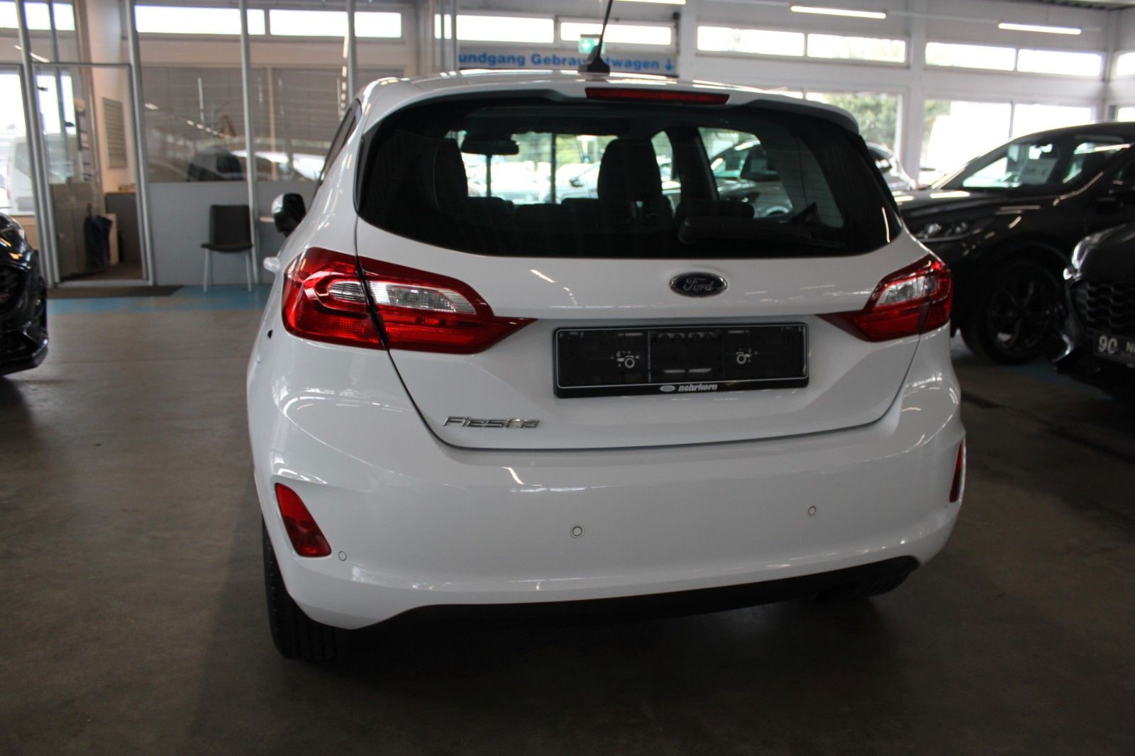 Fahrzeugabbildung Ford Fiesta 1,5 TDCi Cool & Connect 5-trg NAVI LED