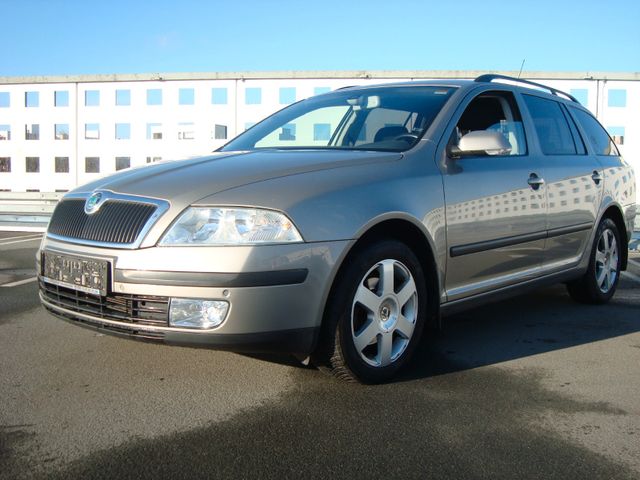 Skoda Octavia Combi 1.6 FSI tiptronic Elegance