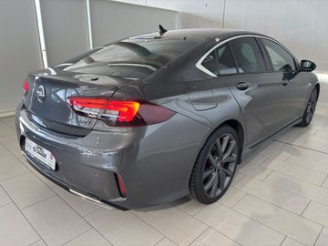 Fotografie 10 des Opel Insignia Grand Sport GSI 2.0 DI Turbo AT