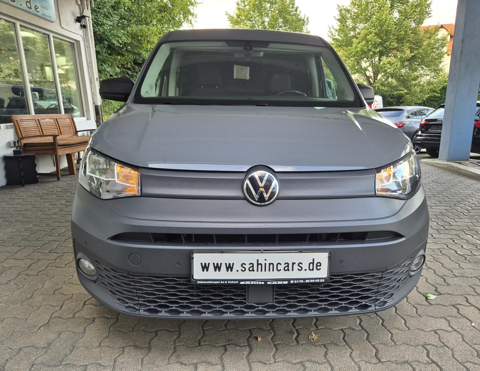Volkswagen Caddy Cargo Maxi 2.0TDI DSG NAVI/AHK/PDC