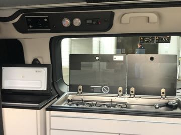 Crosscamp Toyota 2.0 Flex KLIMAAUTOMATIK XENON NAVI ALU