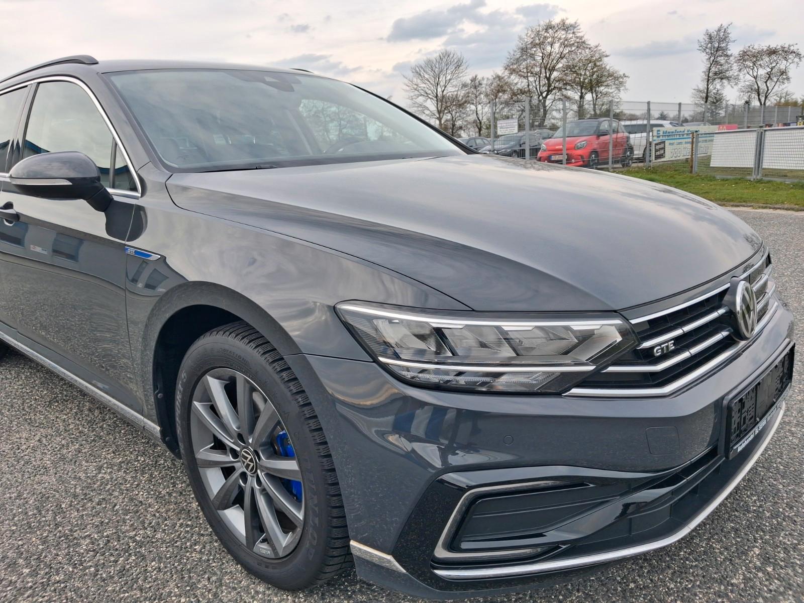 Volkswagen Passat Variant GTE * R-Kamera* LED*