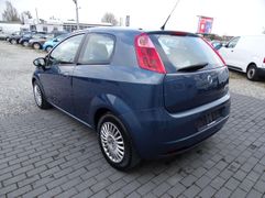 Fahrzeugabbildung Fiat Grande Punto 1.4 8V Dynamic TÜV-NEU / ZAHNRIEMEN
