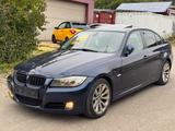 BMW 328i 3.0 LCI/AUTOMATIK/LEDER/NAVI/EURO5/SCHIEBE - blaue BMW 328