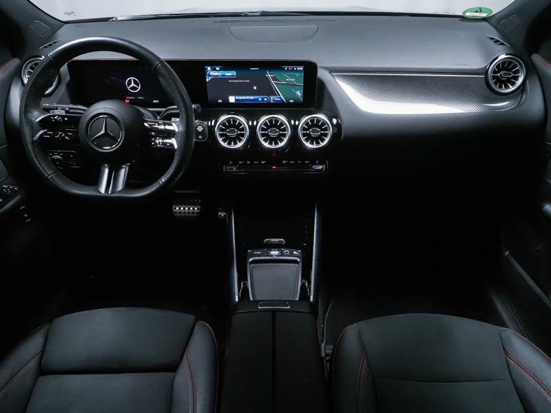 Fahrzeugabbildung Mercedes-Benz GLA 200 AMG*360°*Totwinkel*LED*Sound*Keyless-GO*
