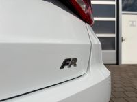 Seat Arona 1.5 TSI DSG FR 1HD NAV AHK KAM LED 2J GAR bei Autohaus Landmann & Maier OHG