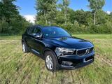 Volvo XC40 T3 Geartronic - - Volvo XC40 von privat