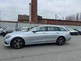 Mercedes-Benz E 220 d*COC*TÜV27*NETTO*MEMORY*RFK*SITZH*1HAND - gebrauchte Mercedes-Benz E 220 aus dem Jahr 2022