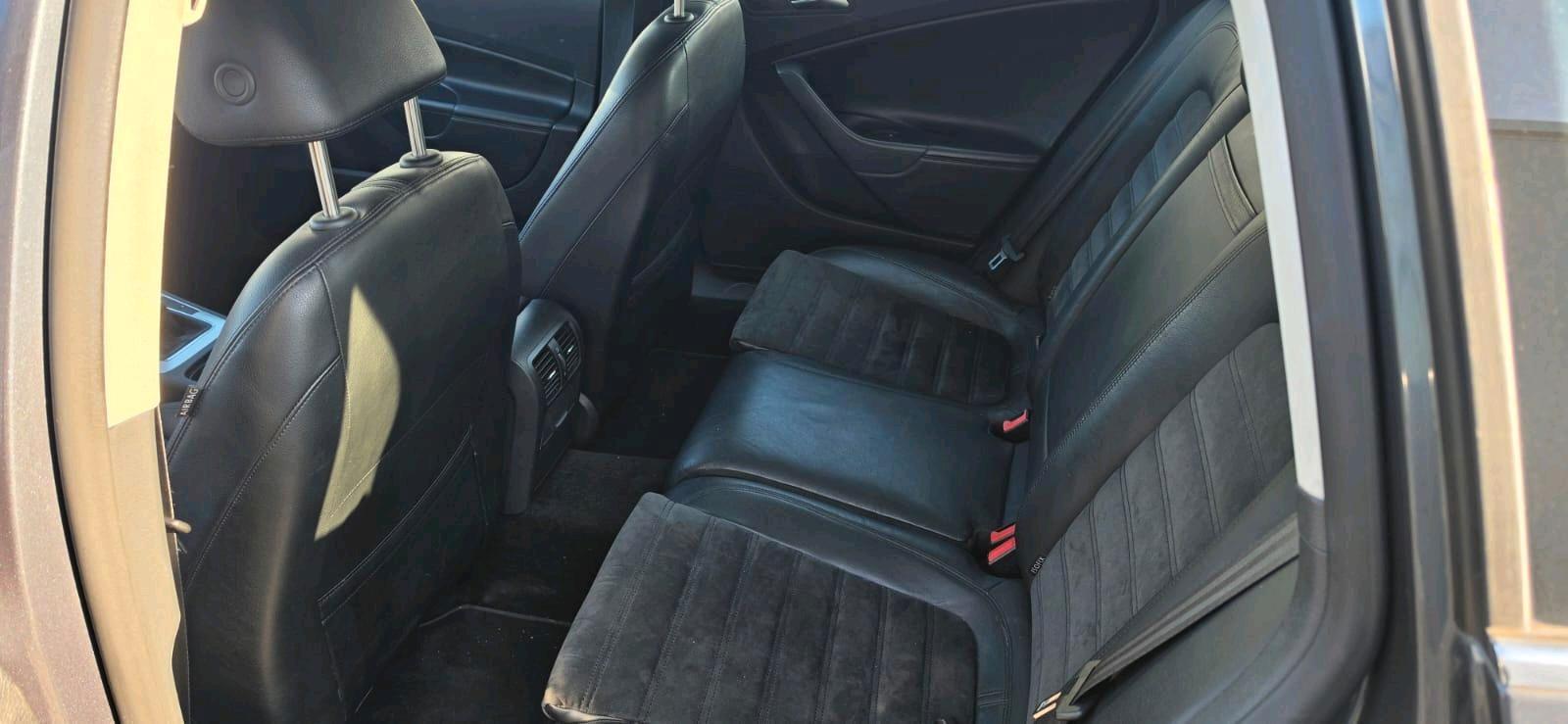 Volkswagen Passat 2010 — photo 11