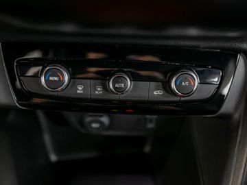 Opel Corsa Electric Spurhalteassistent Sitzheizung