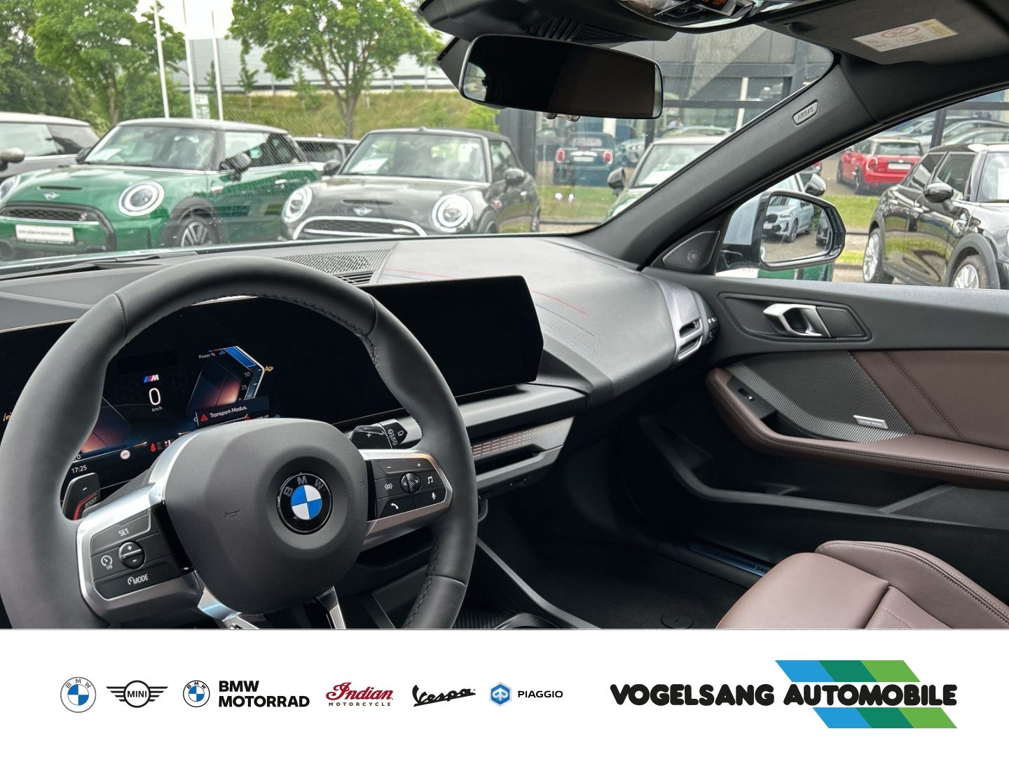 Fahrzeugabbildung BMW 123 i XDRIVE Sportpaket Head-Up AHK-abnehmbar