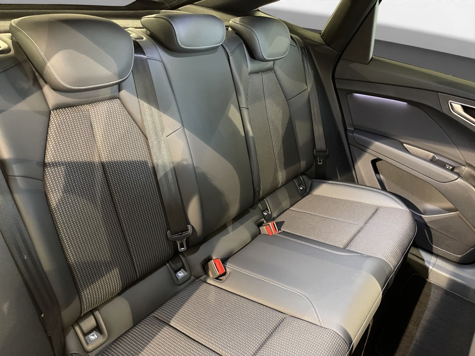 Audi Q4 e-tron - Bild 19