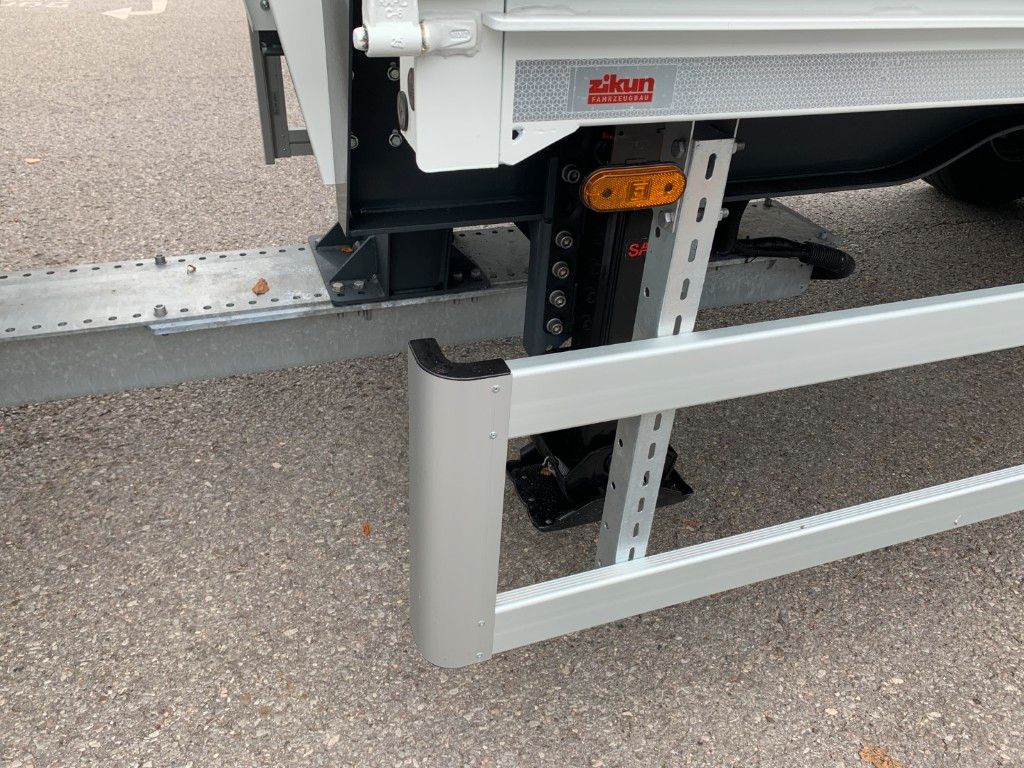 Fahrzeugabbildung DAF FAN XG 480 Swing-Board mit LBW