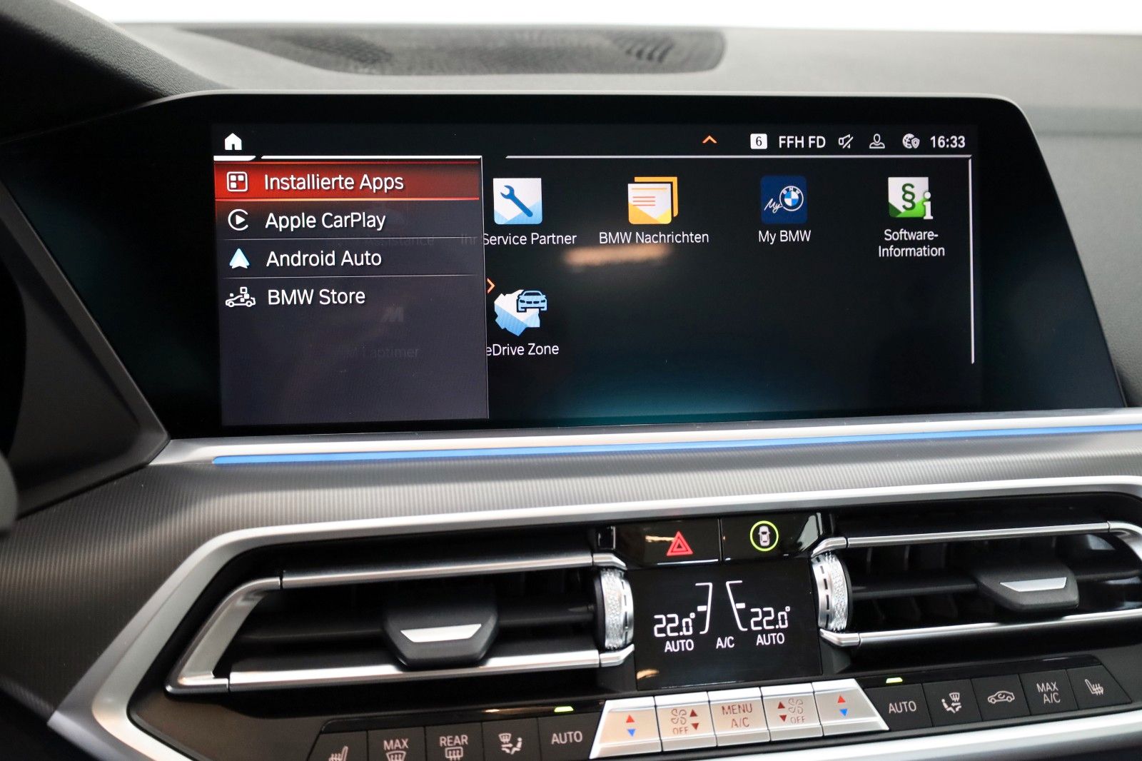 Fahrzeugabbildung BMW X5 xDrive 45 e,Leder,Navi,LED,SH,Kamera,