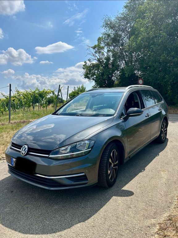 Image of Volkswagen Golf