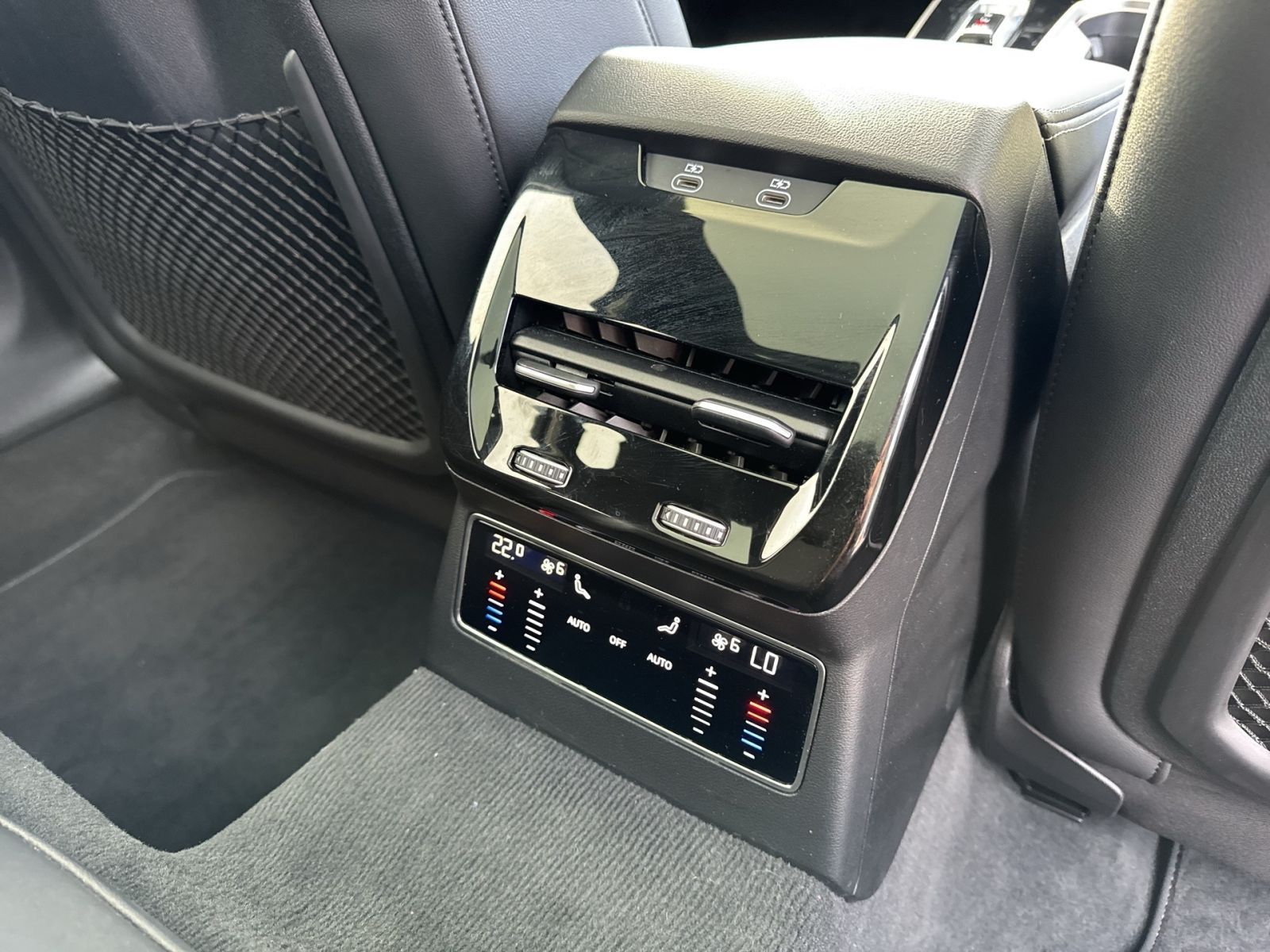 Audi A6 - Bild 20