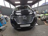 Hyundai H-1 Travel Premium*Leder Beige*Navi*Kamera* - Hyundai H-1: Travel Premium