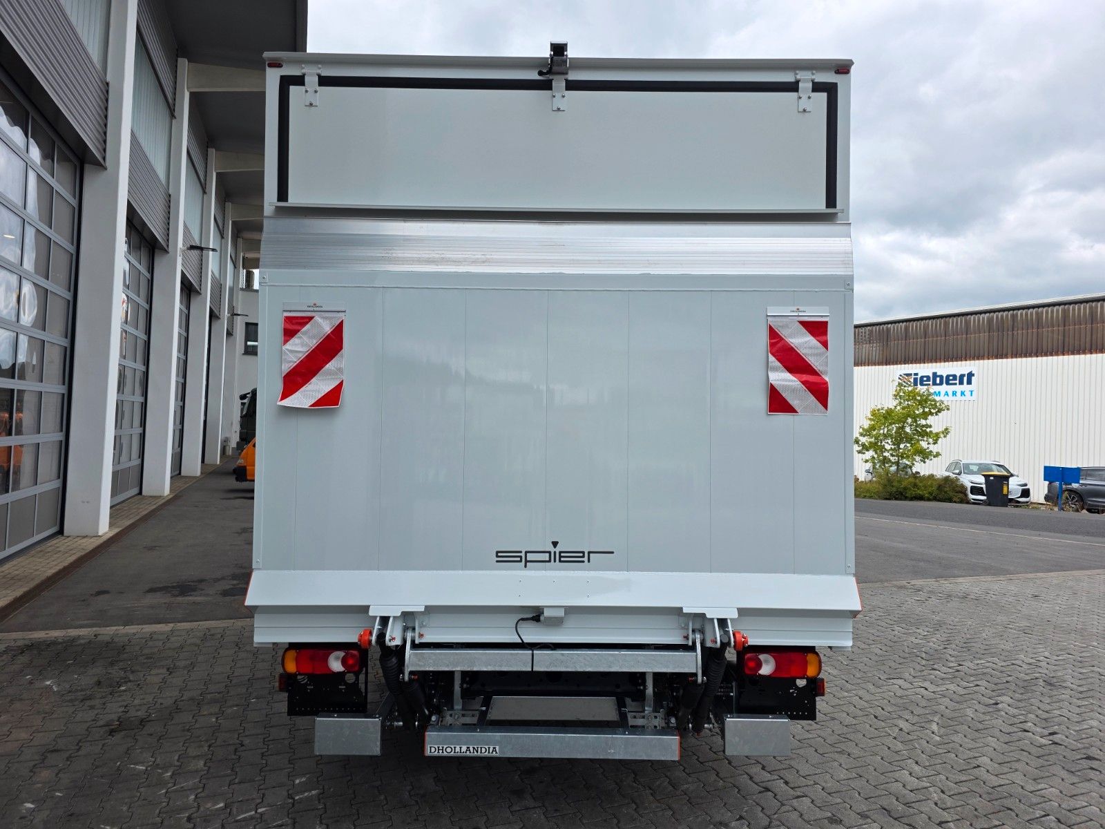 Fahrzeugabbildung Iveco Eurocargo ML75E19/P LBW 1.000kg 3 Sitze Klima