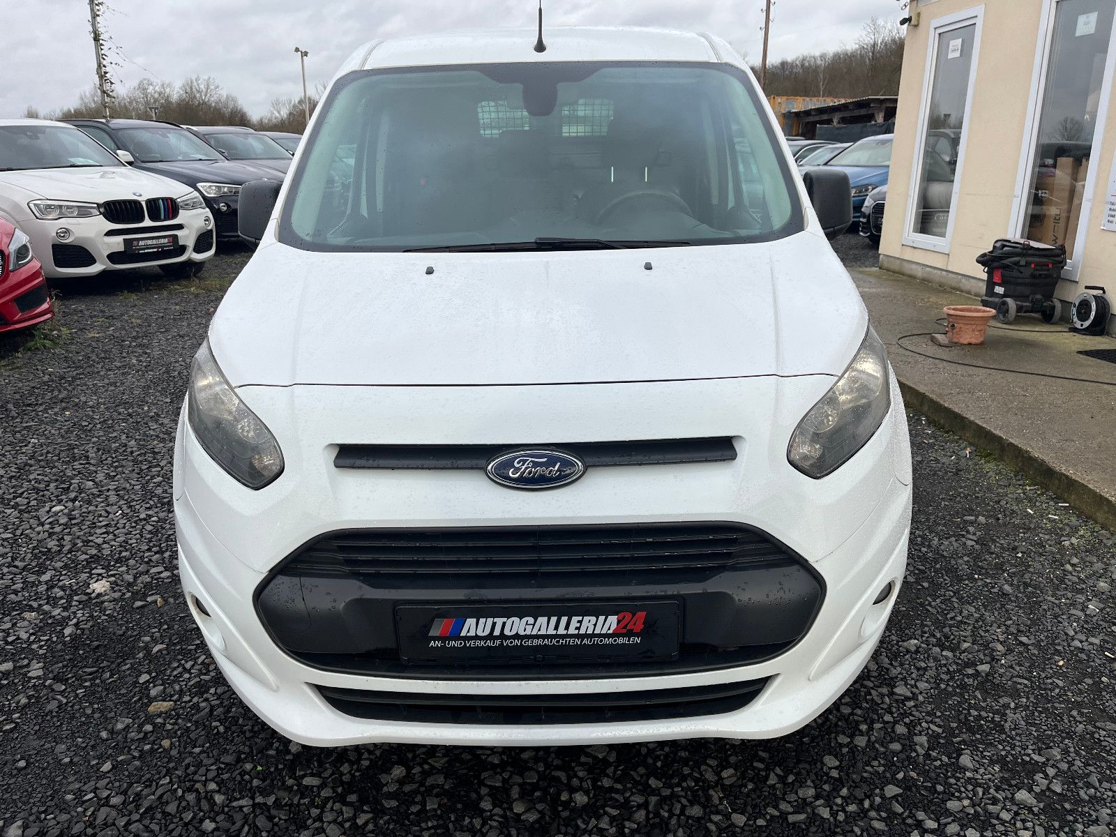 Fahrzeugabbildung Ford Transit Connect*Navi, Kamera, CD, el.Fenster,