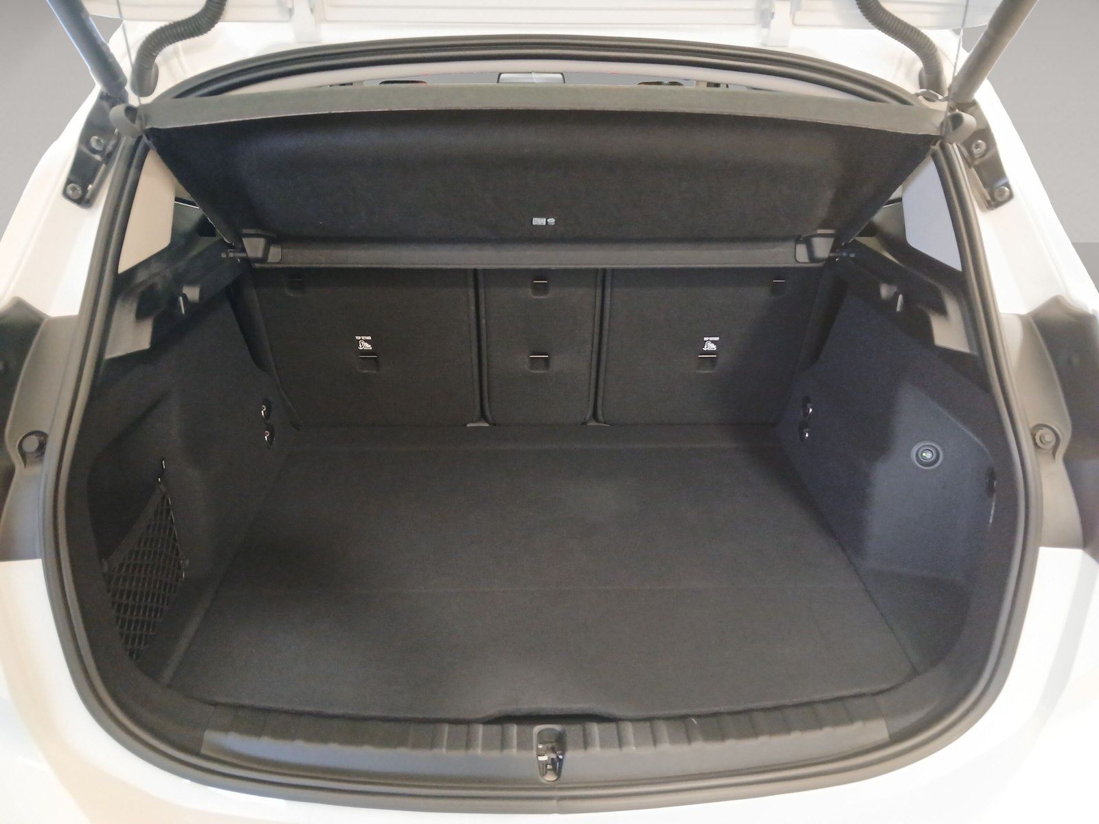 BMW 220 Active Tourer - Bild 12